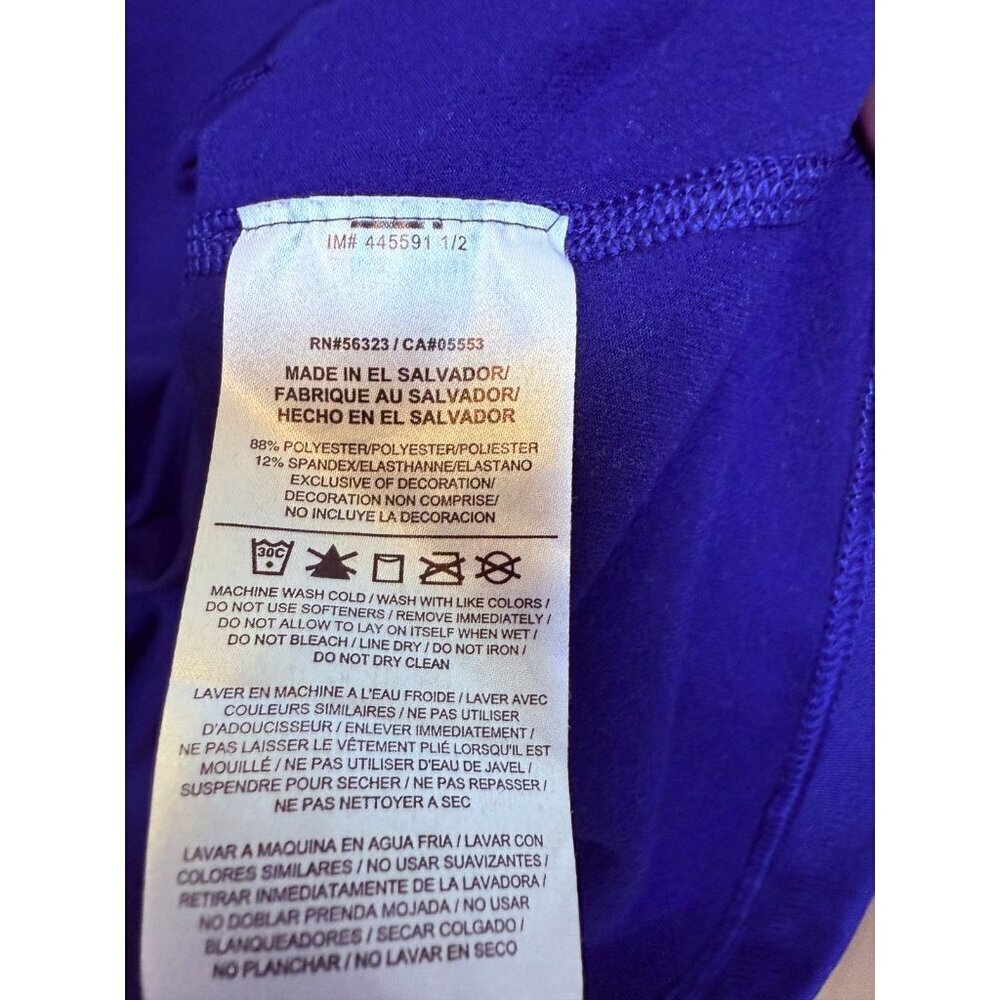 Nike PRO Women's 1/4 Zip Bright Blue Dri Fit Top - Size Medium - Picture 12 of 13